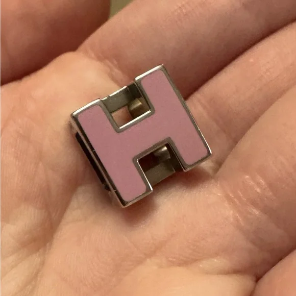 Hermès AUTHENTIC H Cube Cage d’H d’Ash Silver Bubblegum Pink Block Pendant - Picture 5 of 16